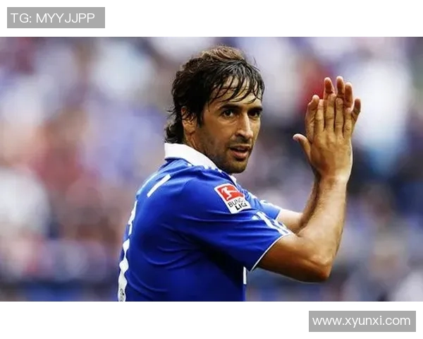 7月11号足球明星的精彩瞬间与传奇故事回顾 7月11号足球明星的精彩瞬间与传奇故事回顾