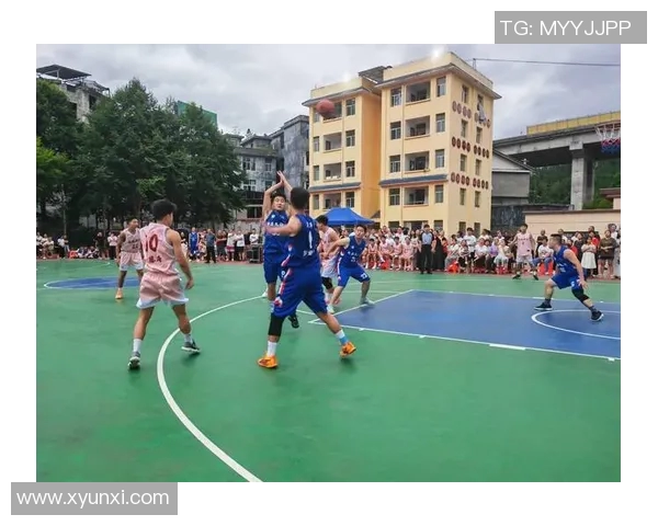 篮球明星开球瞬间展现激情与技巧引领全场热潮